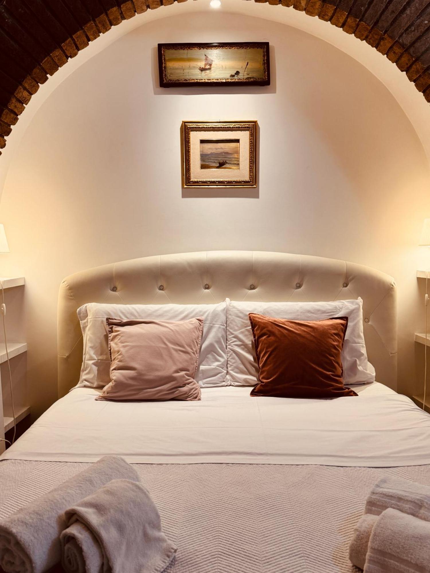 Loft In Rome Termini-Colosseum ภายนอก รูปภาพ