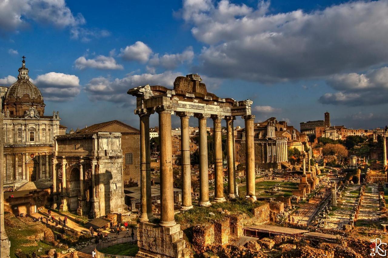 Loft In Rome Termini-Colosseum ภายนอก รูปภาพ